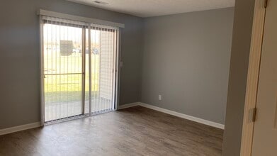 Parkhaven Apartments in Indianapolis, IN - Foto de edificio - Building Photo