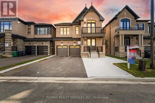26 Gatherwood Ter in Caledon, ON - Building Photo