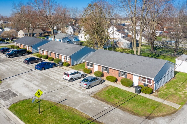 900 N Blanchard St in Findlay, OH - Building Photo - Building Photo