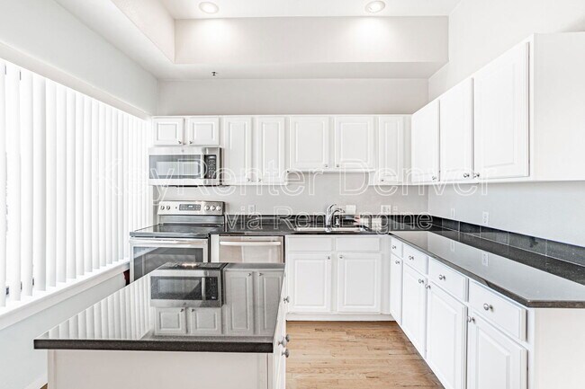 property at 70 W 6th Ave
