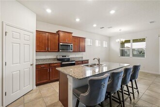 10558 SW Toren Wy in Port St. Lucie, FL - Building Photo - Building Photo