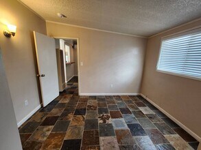 6610 Adobe Rd in Twentynine Palms, CA - Building Photo - Building Photo