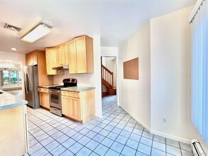 15 Evon Ct in Scarsdale, NY - Building Photo - Building Photo