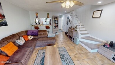 3075 Kelp Ln in Oxnard, CA - Building Photo - Building Photo