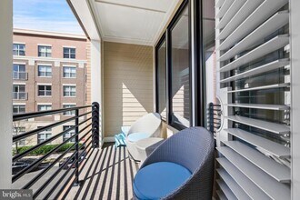 621 Bluemont Ave in Alexandria, VA - Building Photo - Building Photo