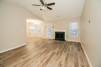 254 Player's Cir in Fayetteville, GA - Foto de edificio - Building Photo