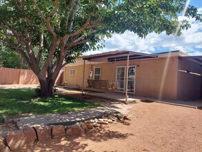 10713 Fairbanks Rd NE in Albuquerque, NM - Building Photo - Building Photo