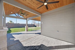 4763 Avellino Base Dr in Katy, TX - Building Photo