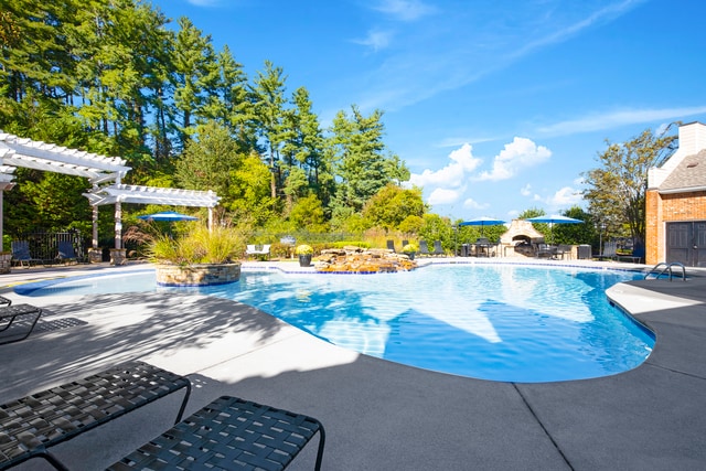 Walden Legacy Apartment Homes in Knoxville, TN - Foto de edificio - Building Photo