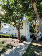 251 Galen Dr in Key Biscayne, FL - Building Photo - Building Photo