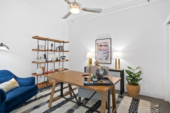 Metropolitan Flats in St. Louis, MO - Foto de edificio - Building Photo