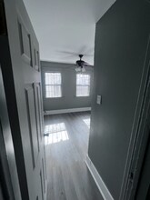 5850 Estrella Ave in Los Angeles, CA - Building Photo - Building Photo