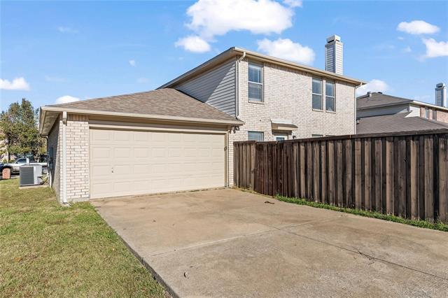 1543 Englewood Dr in Rockwall, TX - Building Photo