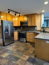 8333 S Valiant Dr in Cottonwood Heights, UT - Building Photo - Building Photo
