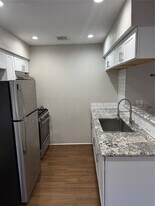 2922 Randolph Rd in Pasadena, TX - Building Photo