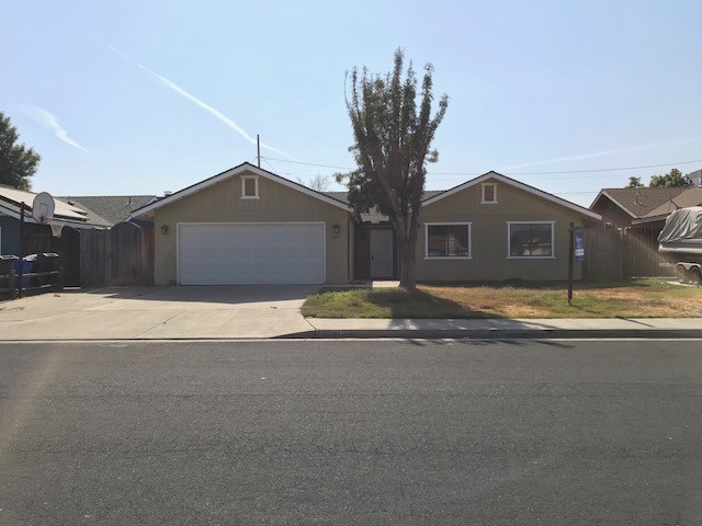 property at 825 Moffat Dr