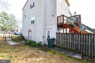 7316 Cipriano Springs Dr in Lanham, MD - Building Photo - Building Photo