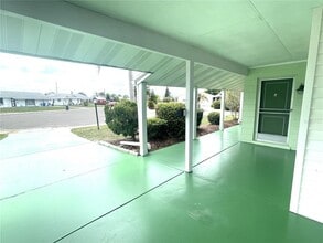 701 Cypress Pl in Sun City Center, FL - Building Photo - Building Photo