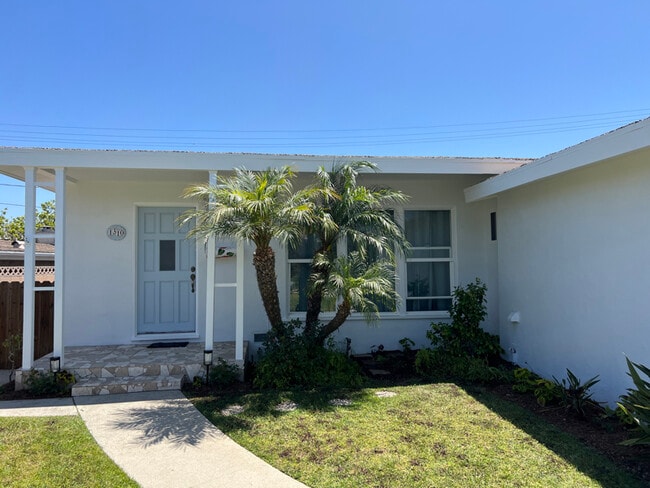 property at 1310 Curtis Ave
