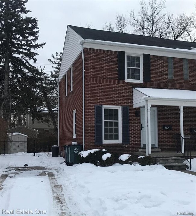 property at 1510 E 4th St