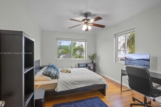 8100 Crespi Blvd in Miami Beach, FL - Building Photo - Building Photo