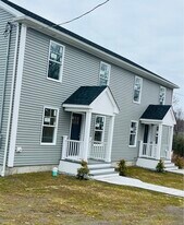 14 Infield St in Bridgeport, CT - Building Photo