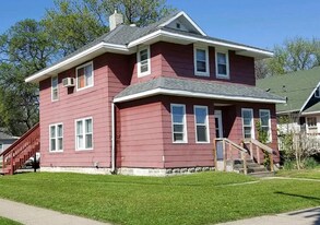 1321 8th Ave N, Unit 3 in Fargo, ND - Building Photo