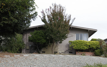 1233 Boulevard Way in Walnut Creek, CA - Building Photo - Building Photo