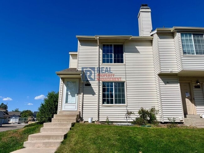 property at 4177 S Mobile Cir