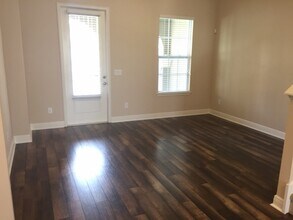 1028 Parma Cir in Lake Mary, FL - Building Photo - Building Photo