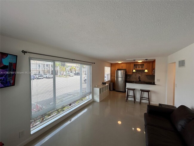 property at 2862 NE 32nd St