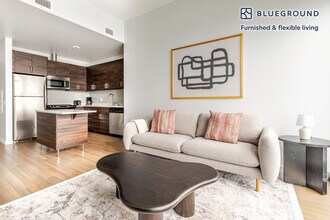 100 Van Ness Ave in San Francisco, CA - Building Photo - Building Photo
