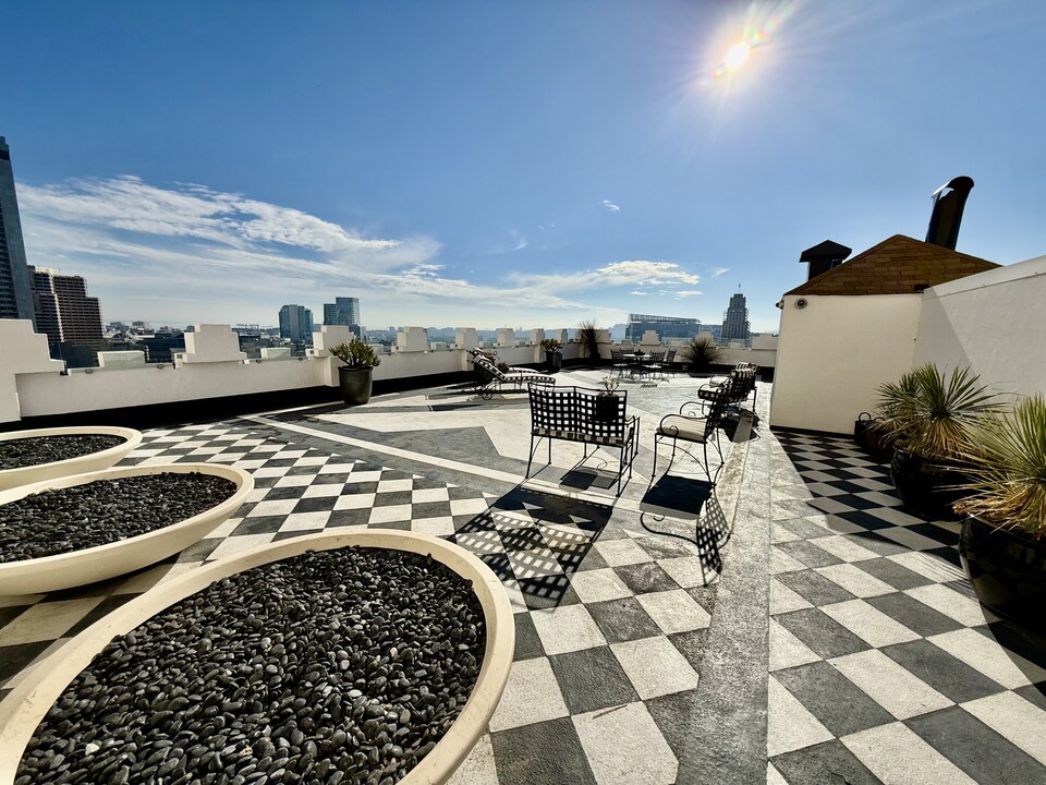 631 Ofarrell St, Unit 710 in San Francisco, CA - Building Photo