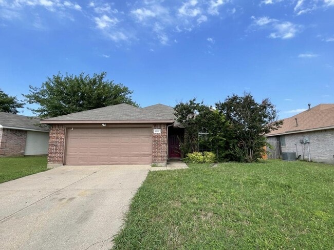 property at 1507 Parrot Ct