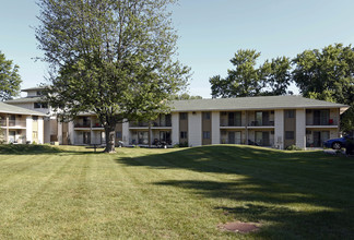 The Windjammer Apartments in Toledo, OH - Building Photo - Building Photo