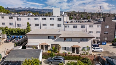 4311 Eagle Rock Blvd, Unit #4 in Los Angeles, CA - Foto de edificio - Building Photo