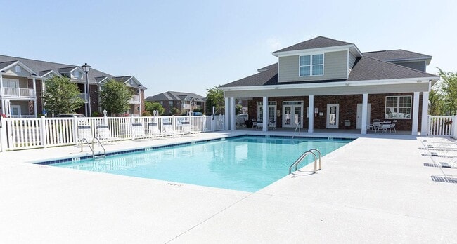 property at 2118 Silvercrest Dr