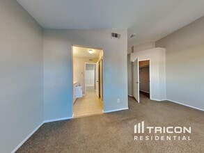 25172 Omaha Dr in Moreno Valley, CA - Building Photo - Building Photo