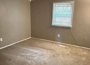 1074 Fox Run in Reading, PA - Building Photo - Building Photo