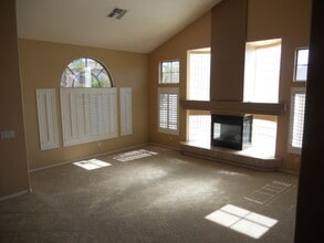 9571 Gambit Trail in Peoria, AZ - Building Photo - Building Photo