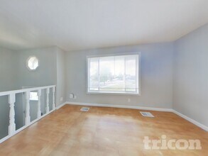 248 W Downs Cir in Ogden, UT - Foto de edificio - Building Photo