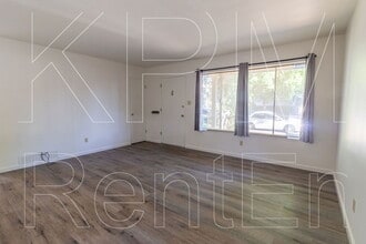 107 Edan Ave in Stockton, CA - Building Photo - Building Photo