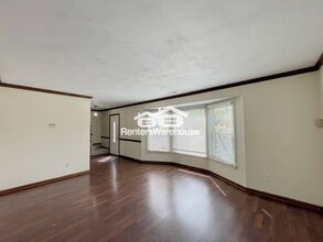 3108 Hickorywood Ct in Virginia Beach, VA - Foto de edificio - Building Photo