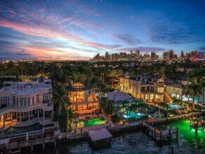 279 N Hibiscus Dr in Miami Beach, FL - Building Photo - Building Photo