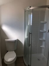 132 Calaveras Ave in Modesto, CA - Building Photo - Building Photo