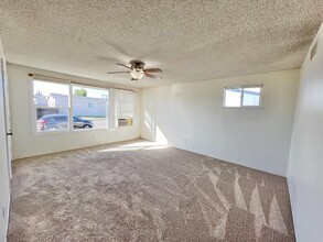 3481 Apollo St in San Diego, CA - Building Photo - Building Photo