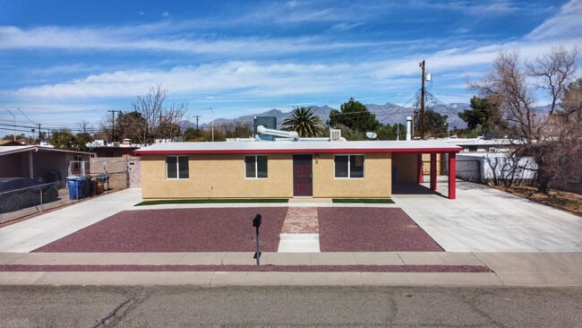 property at 5201 E 28th St