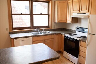 410 5th Ave in Eau Claire, WI - Building Photo - Building Photo