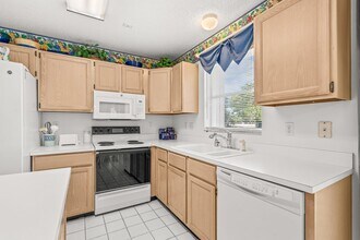 2746 Linkside Dr in Wellington, FL - Building Photo - Building Photo