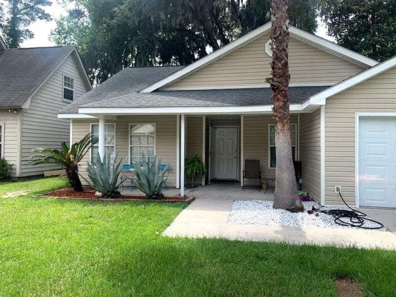 7339 Leghorn St in Savannah, GA - Foto de edificio